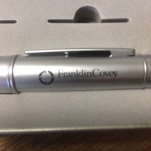 NEW  Franklin Covey Executive Pen/Flash Drive - Picture 7 of 7